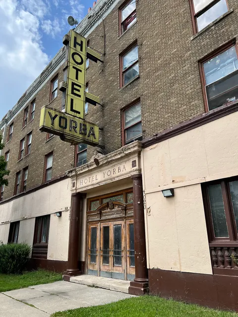 Yorba Hotel