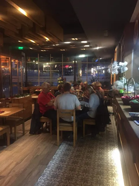 Vinu Vietnamese Food & Grill