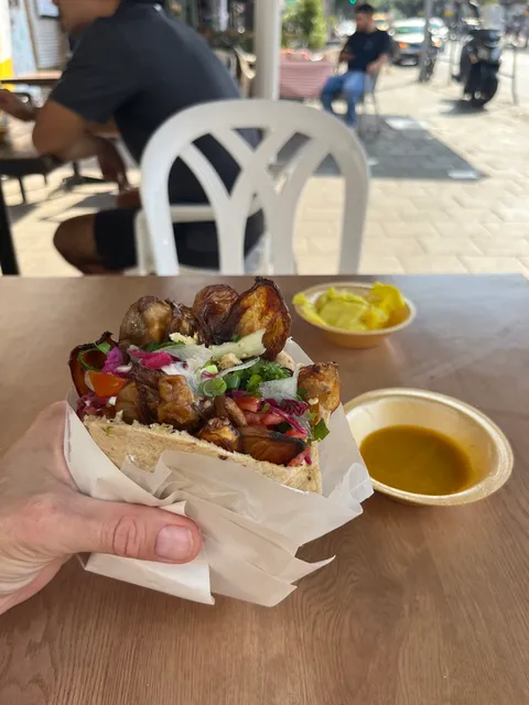 Sabich Tchernikhovski