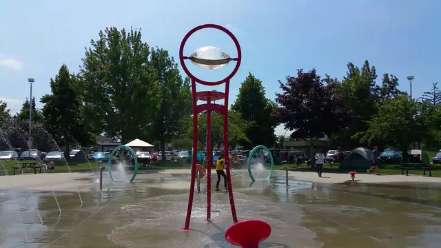 Chilliwack Landing Spray Park