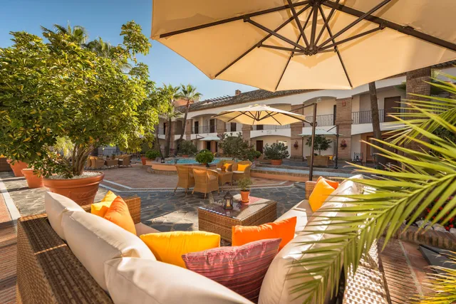 Hotel La Cala Resort