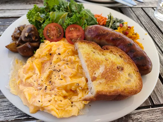 GREENSTAMPS COFFEE & GALLERY