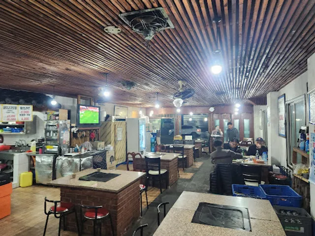 참나무와삼겹살