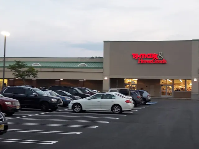 T.J. Maxx & HomeGoods