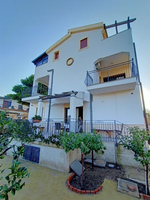 B&B Villa Sara Falconara