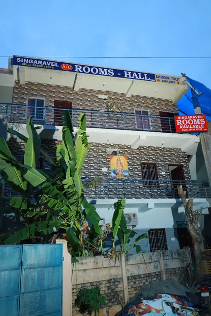 Singaravel Rooms / Best Lodge Service In Thirunallar / Best Hotel In Thirunallar / Ac & Non Ac Rooms Rental In Thirunallar