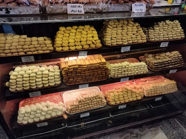 Al-Juweria Bake & Bite Confectionery