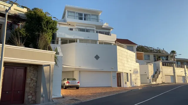 121 Ocean View Drive Studio Apartment