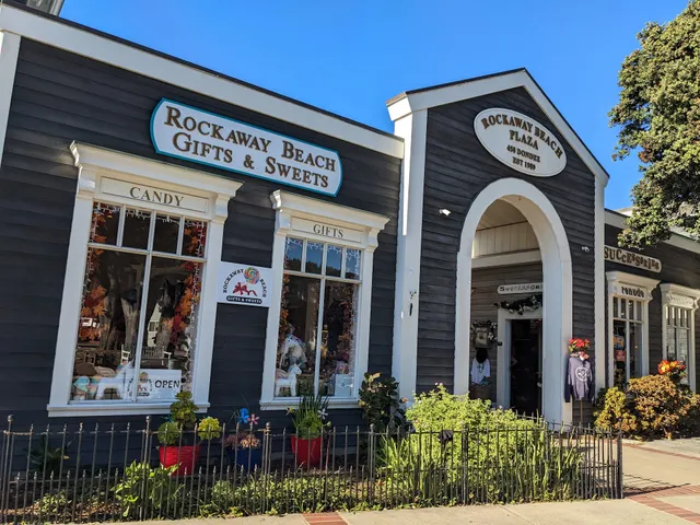 Rockaway Beach Plaza