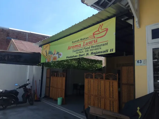 RM. Aroma Luwu (pindahan Rajawali)