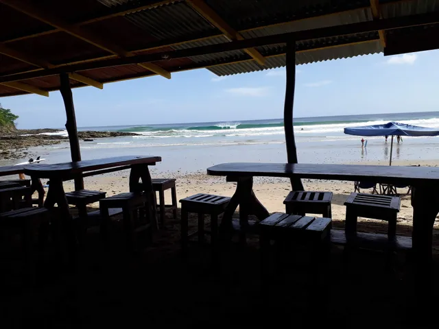 Studio Café Bar & Grill Pueblo Maderas