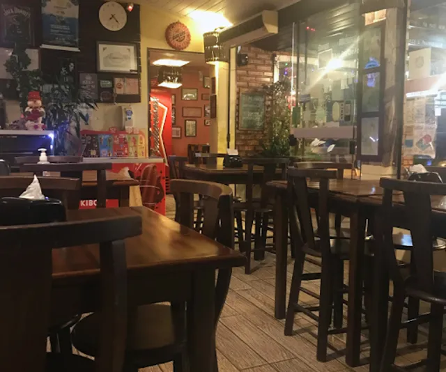 Xis The Gringo Burguer