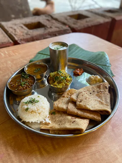 Shree Nityanand Uphar Gruha