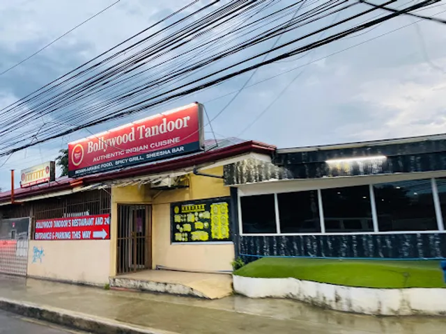 Bollywood Tandoor