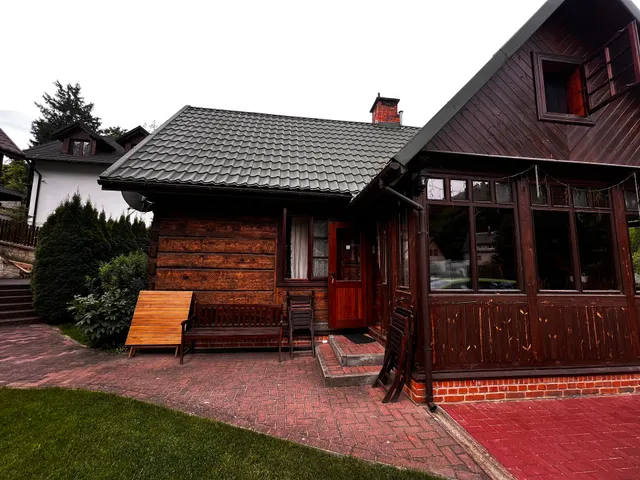 Dunia Pokoje Goscinne