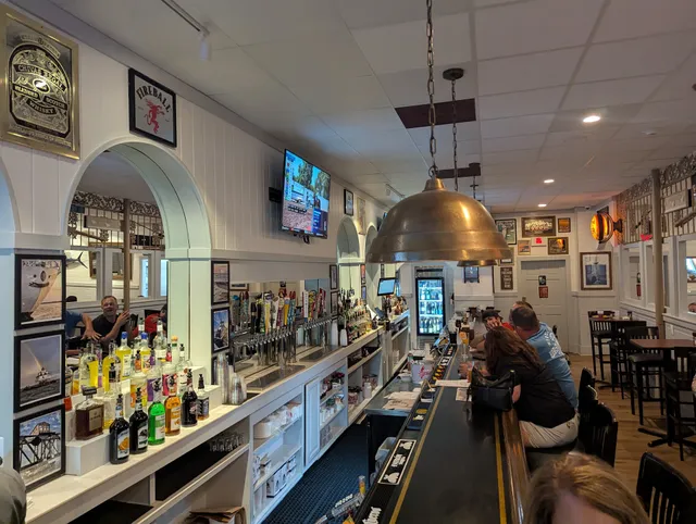 Mike's Inland At Sunset Restaurant & Crab House