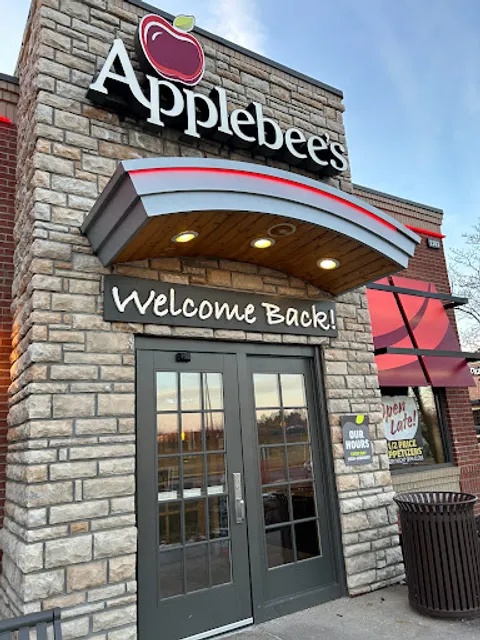 Applebee's Grill + Bar