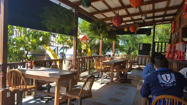 Alex House Restaurante