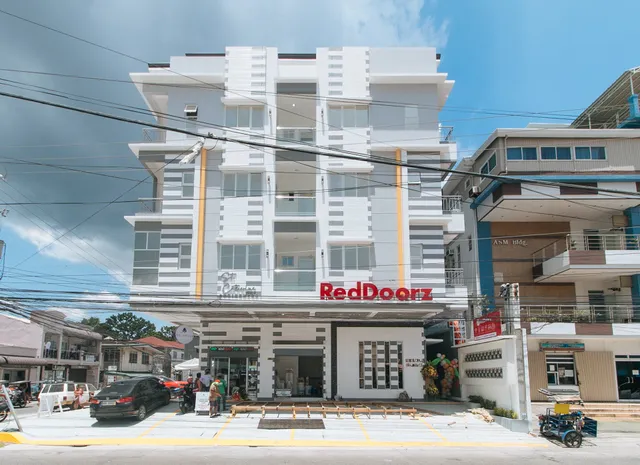 RedDoorz @ St. Catherine Residences Olongapo City
