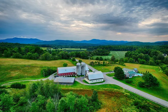 The Whitcomb House Bed & Breakfast