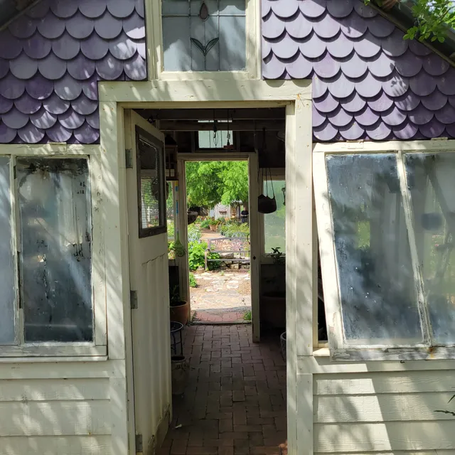 Antique Rose Emporium - Nursery & Display Gardens