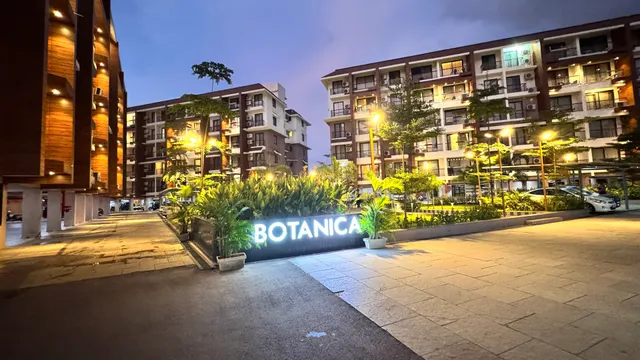 Botanica by Raichandani