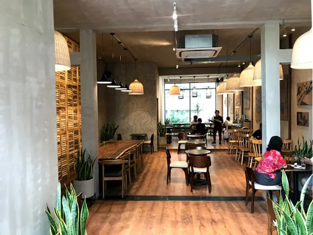 The Coffee House - Xuân Thủy