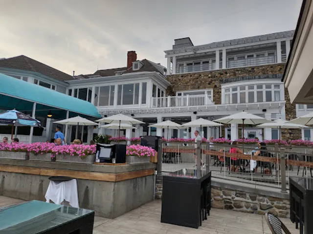 Sunset Bar and Grill