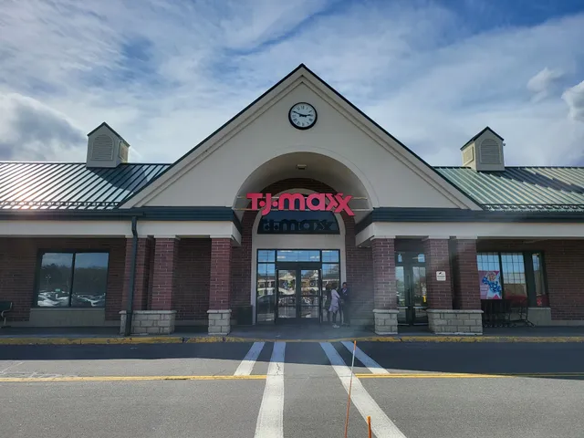 Shoppes At Town Center