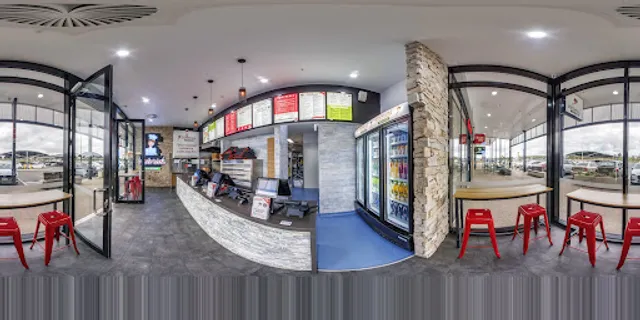 Victoria's Pizza ‘N’ Beyond - Mernda