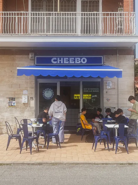 Cheebo - Smashburger, Pollo Fritto & Pulled Pork