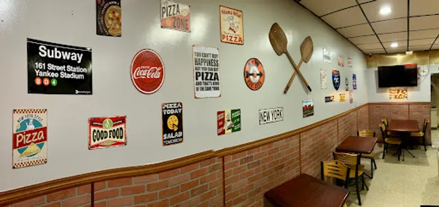 Joe's Pizza
