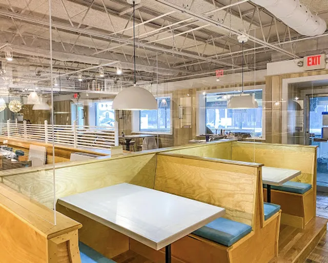 Ty's Roadside Coastal Kitchen