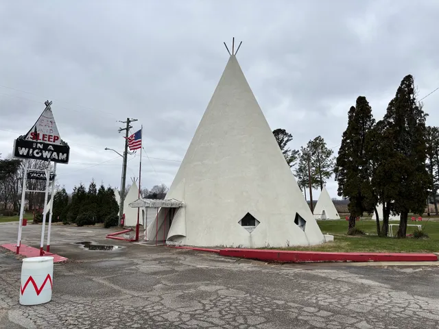 Wigwam Village No. 2