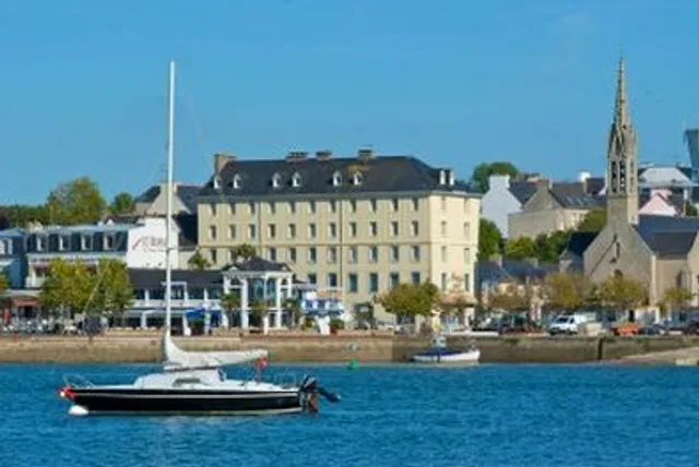 Grand Hôtel Benodet Abbatiale