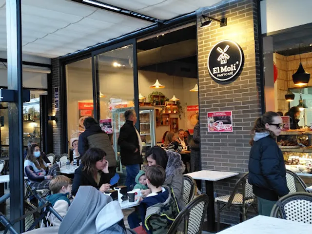 El Molí Pan y Café - Pau 5 Playa San Juan