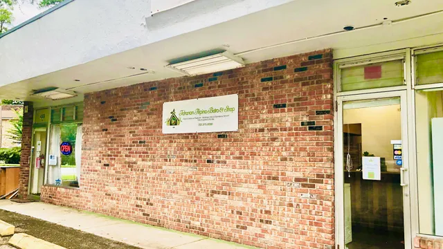 Tahanan Filipino Bistro & Shop, LLC