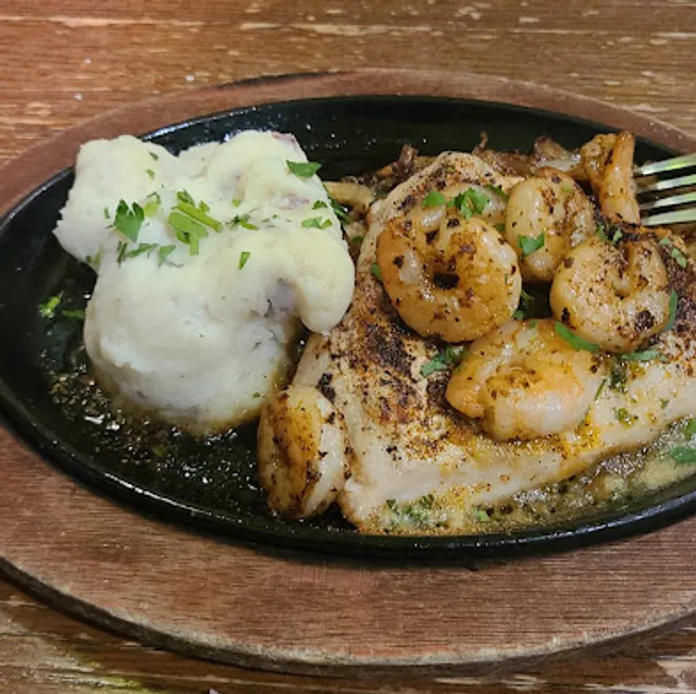 Applebee's Grill + Bar