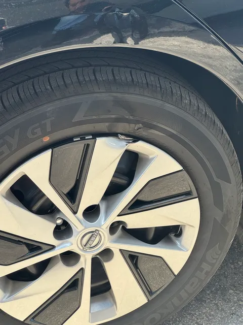 GO Rent A Car / Rent a Wreck