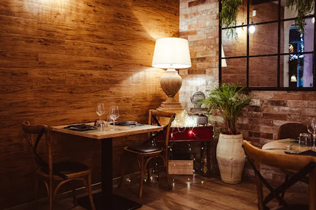 Tabacchi Centrale - Ristorante cucina di qualità e drink