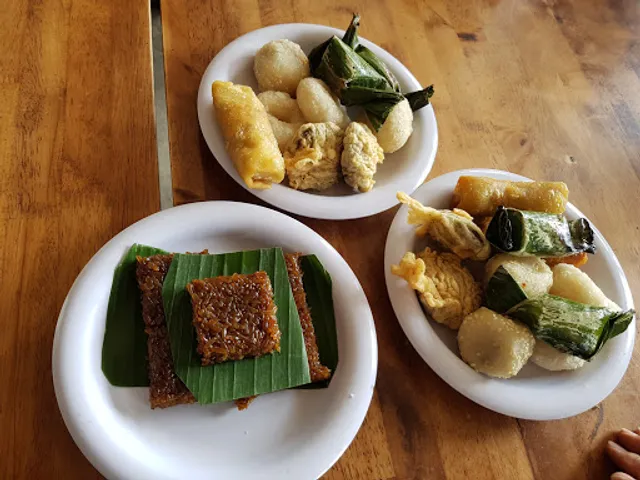 Warung Wajik & Pecal Bahagia H.Suparman