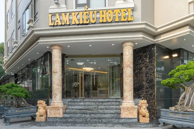 Khách Sạn Lam Kiều