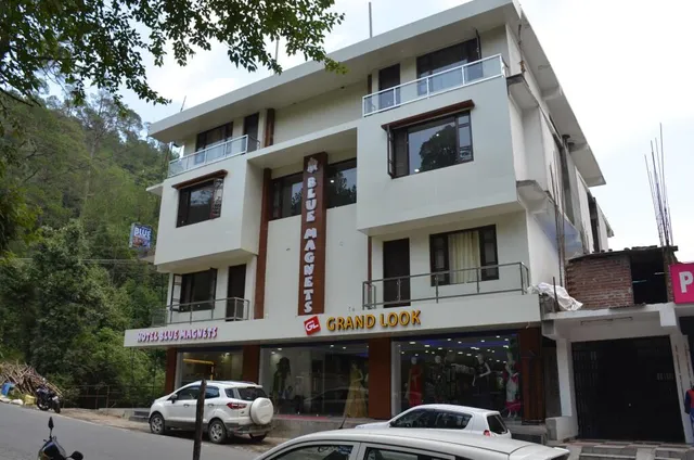 The Hoften Blue Magnets, Dalhousie