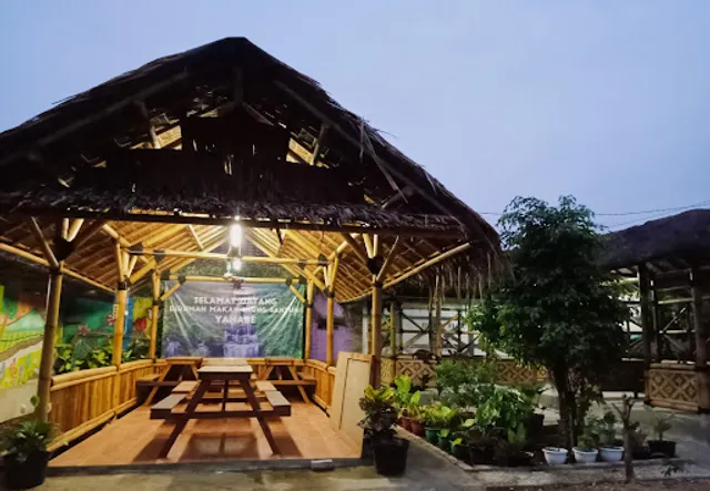 Rumah Makan Betawi Tangsel - Rumah Makan Lesehan Tangsel - Rumah Makan Pamulang ( Saung Santun Yanabe)