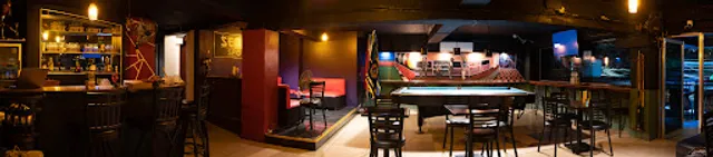 301 Ramos Sports Bar and grill