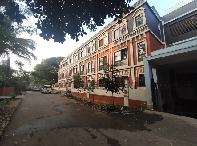 Narayana Studio Apartments