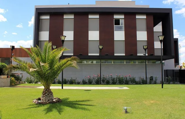 Escuderos Hotel Cruz