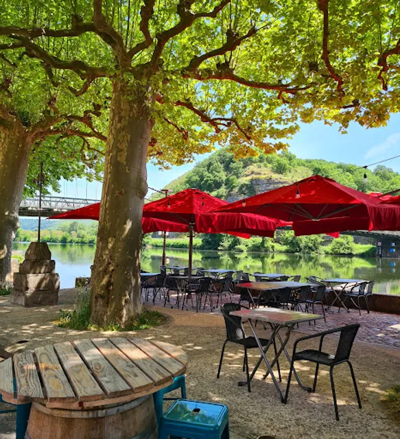 Restaurant Bar Cajarc LE NAUTI'C