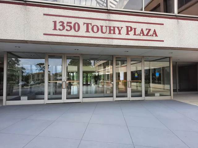 1350 Touhy Plaza