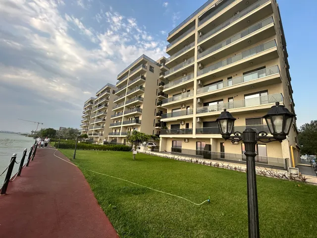 Solid Residence Butoaie